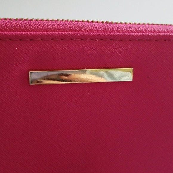 Woman's wallet - Picture 3 of 4