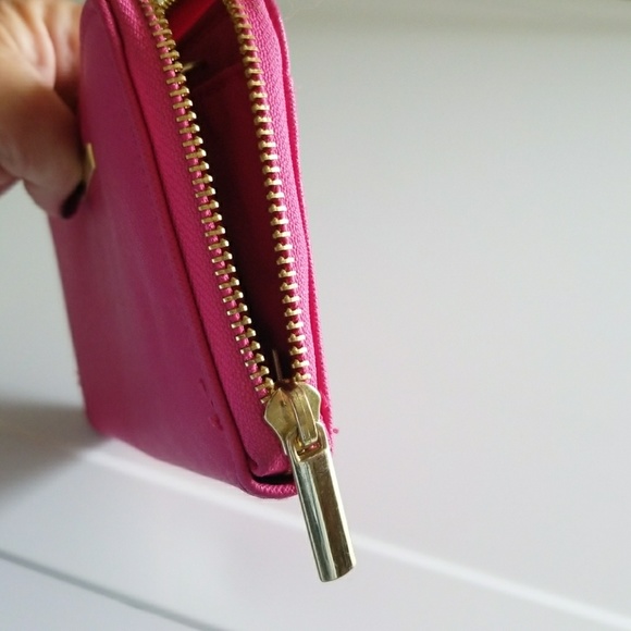 Woman's wallet - Picture 4 of 4