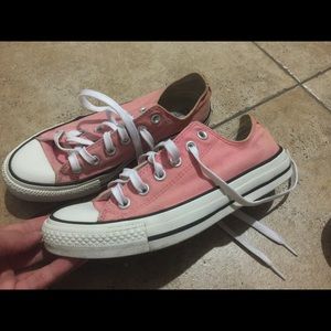Pink converse