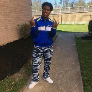 Meet your Posher, Chad