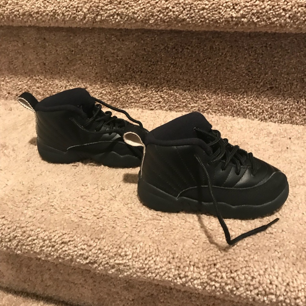 Jordan 12. Toddler 7c