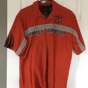 Men Medium Harley Davidson Button Down Shirt