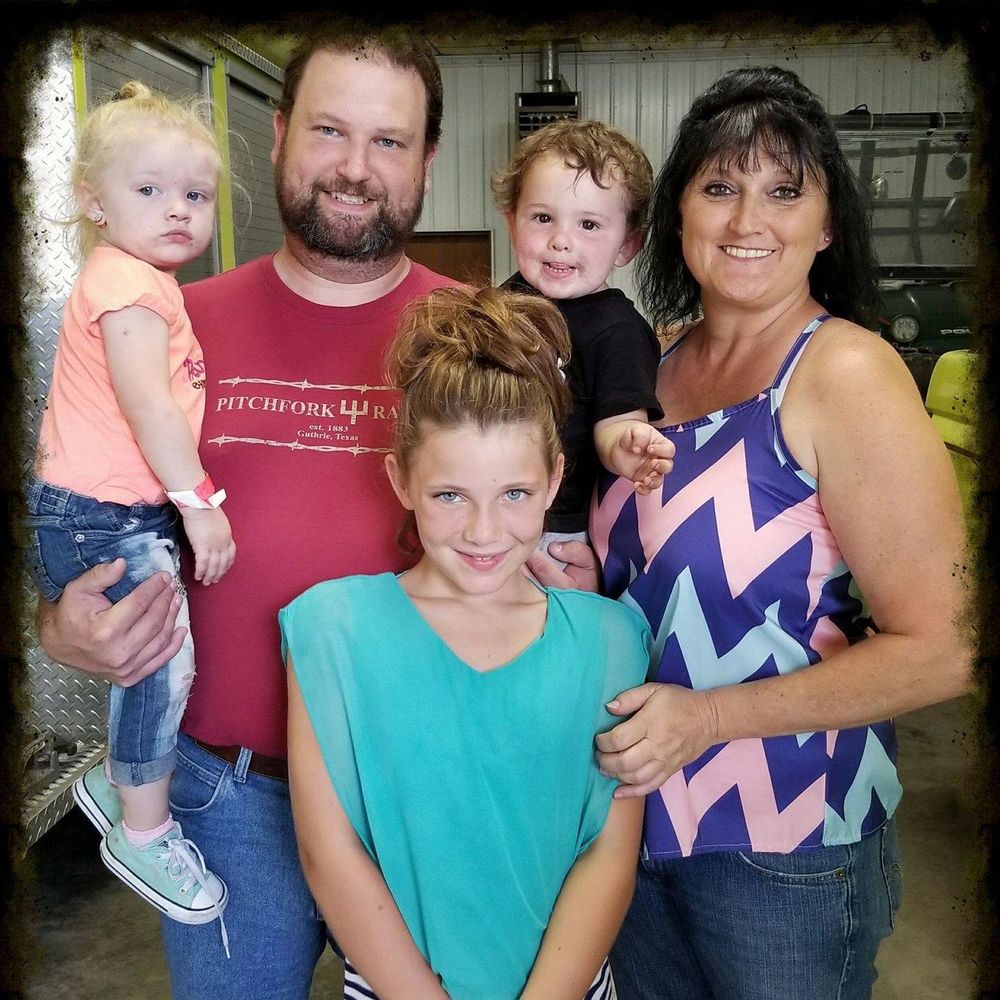 Meet your Posher, Debi