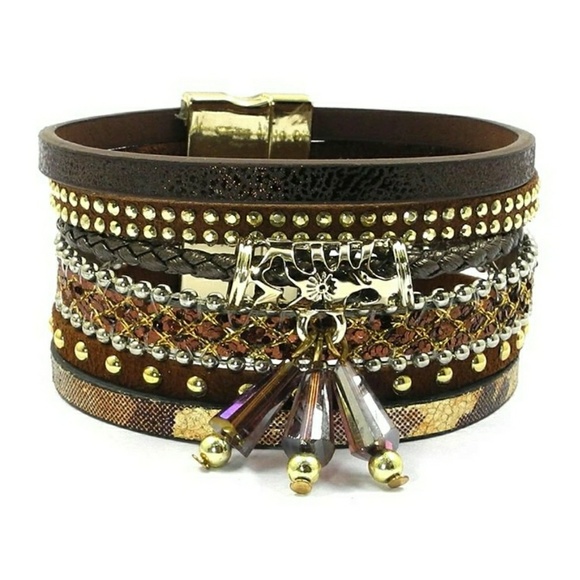 Boutique By The Bay Jewelry - 5 STAR RATED Boho Leather Stacked Bracelet