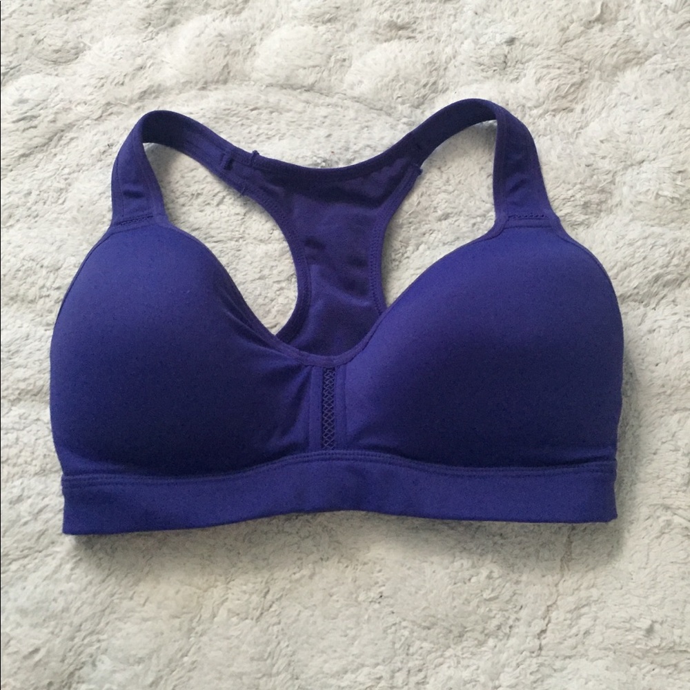 Marika sports bra