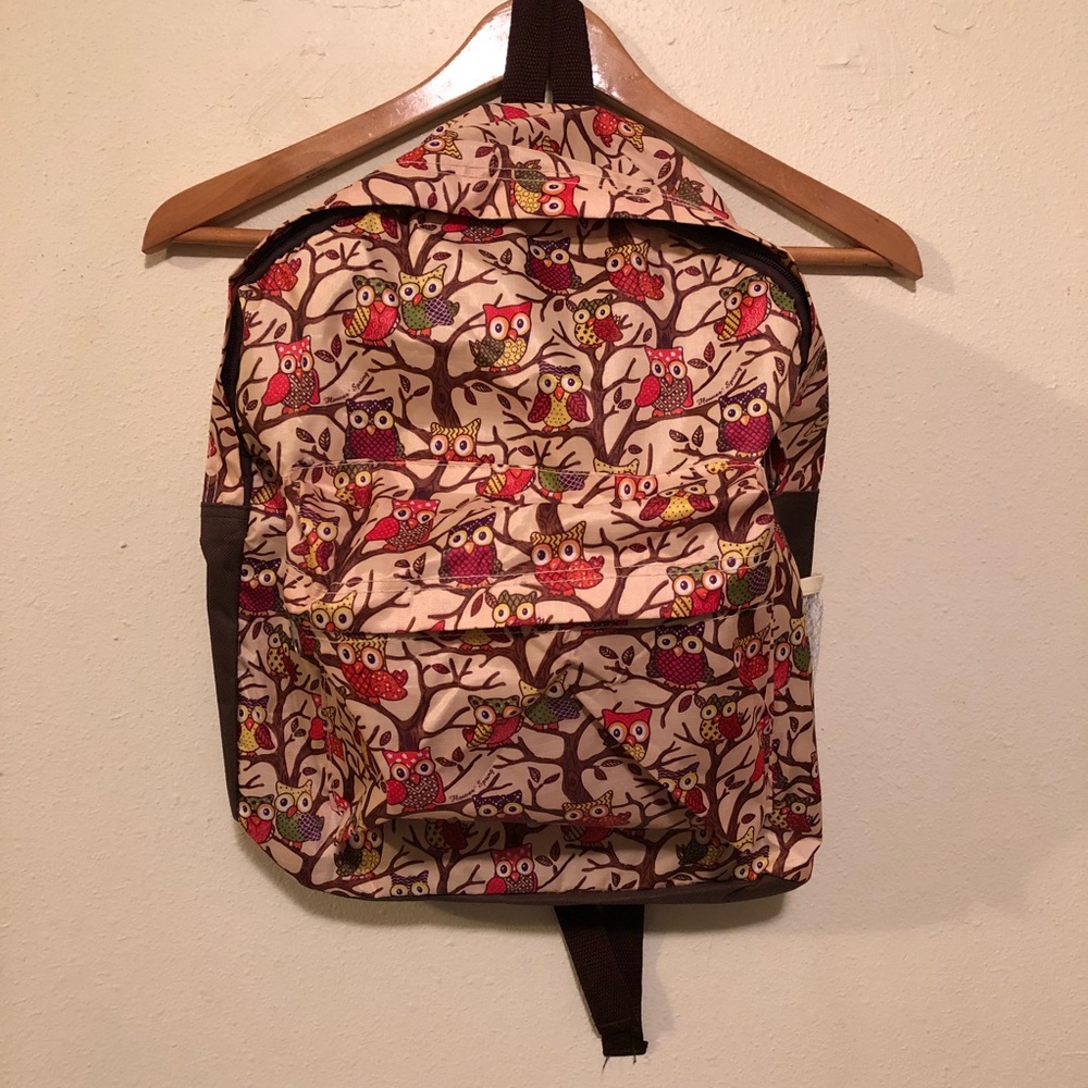 ❗️SOLD❗️ Owl Backpack - Picture 2 of 4
