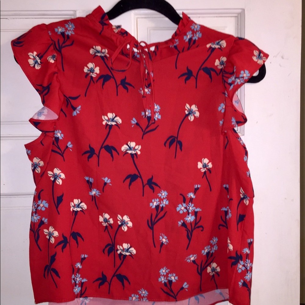 Red blouse - Picture 3 of 3