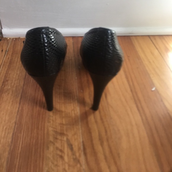 INC Heels - Picture 3 of 8