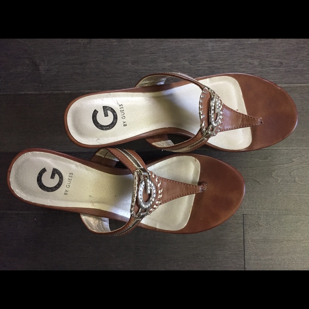 Guess platform 🧀 wedges - Picture 4 of 7