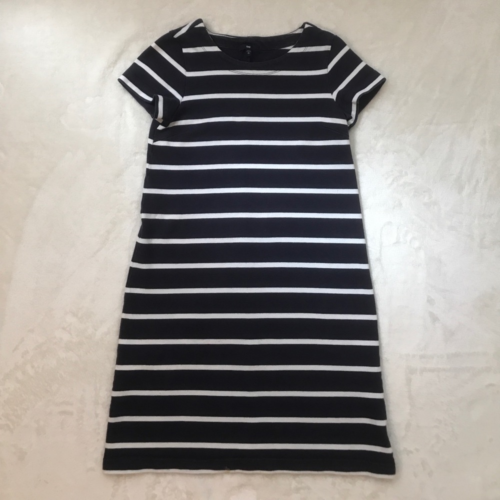 GAP T-shirt Dress