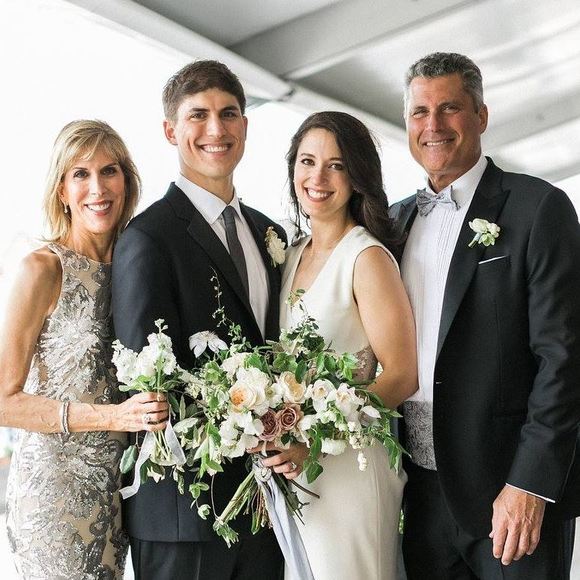 Meet your Posher, Beth - Picture 1 of 1