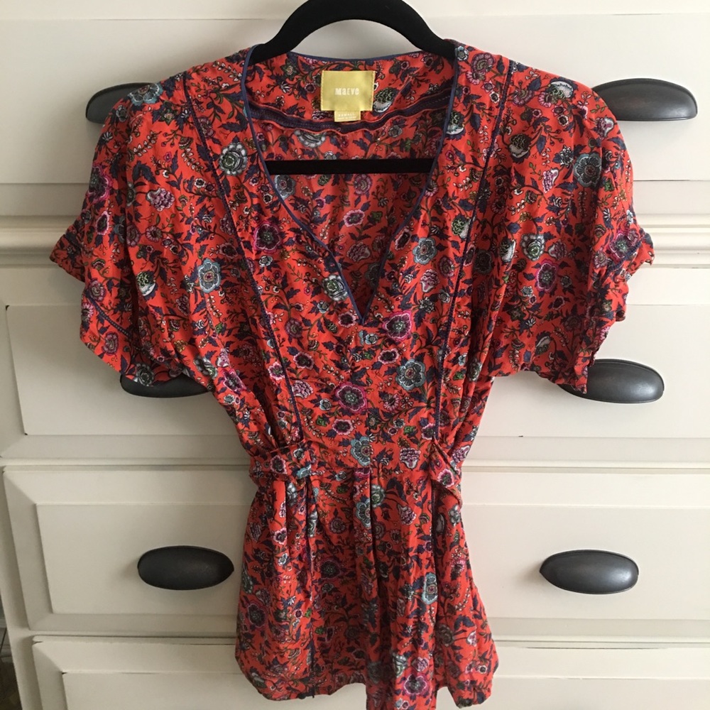 Floral orange top