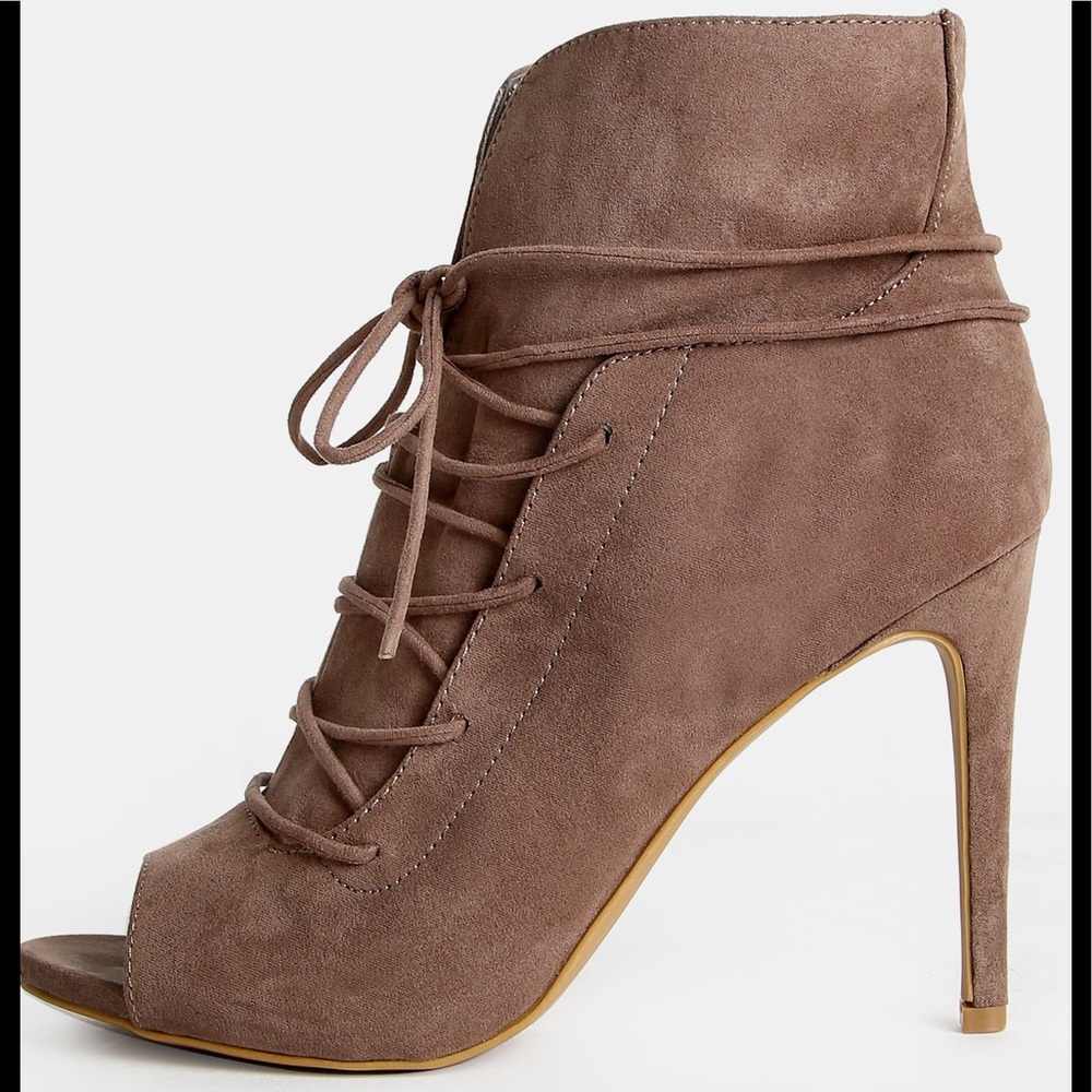 ๐๐ญFaux Suede Lace Up Stiletto Ankle Boots TAUPE - Picture 3 of 4