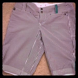 Lululemon shorts, size 6