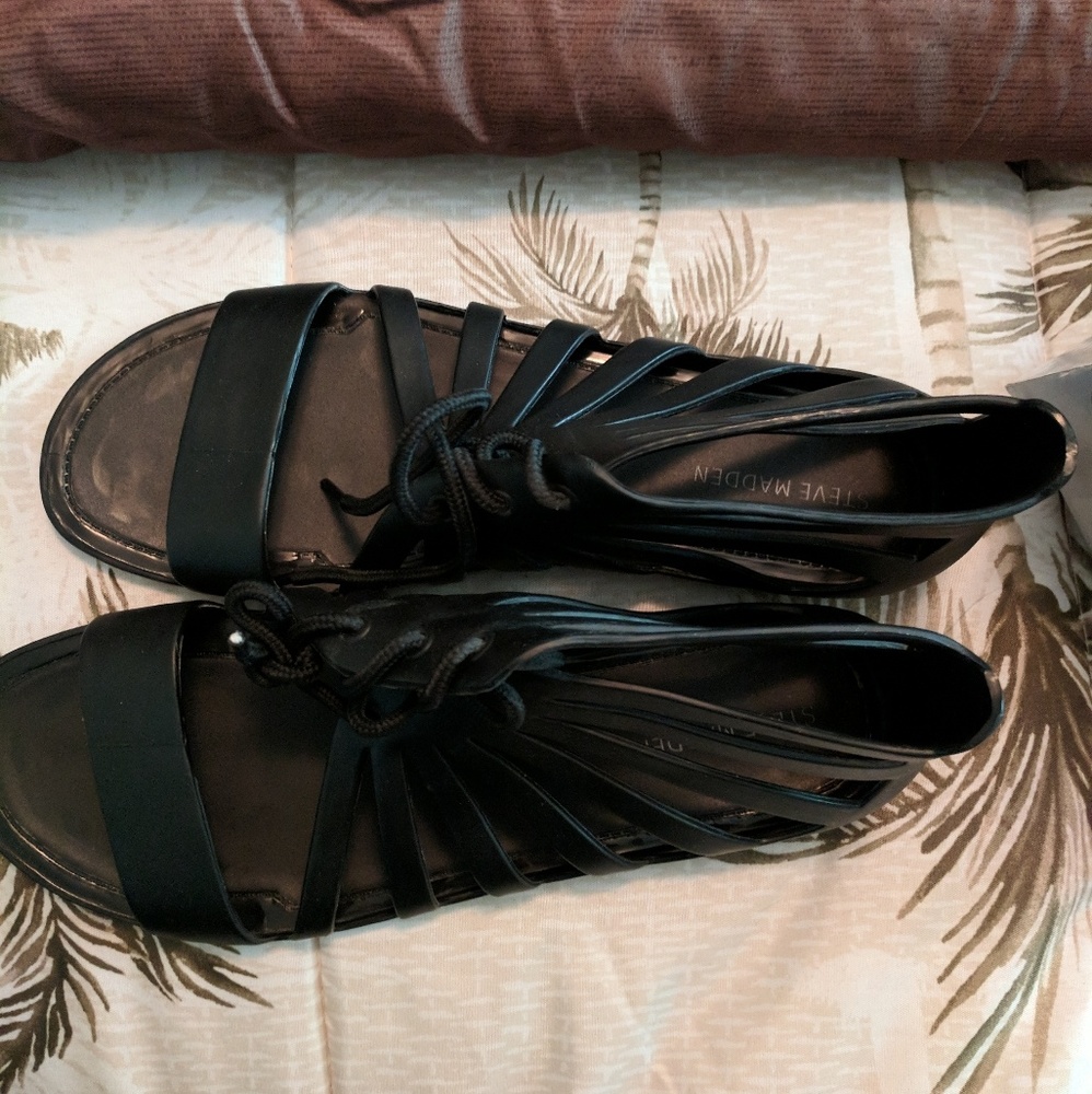Steve Madden lace up kabrina gladiator sandals