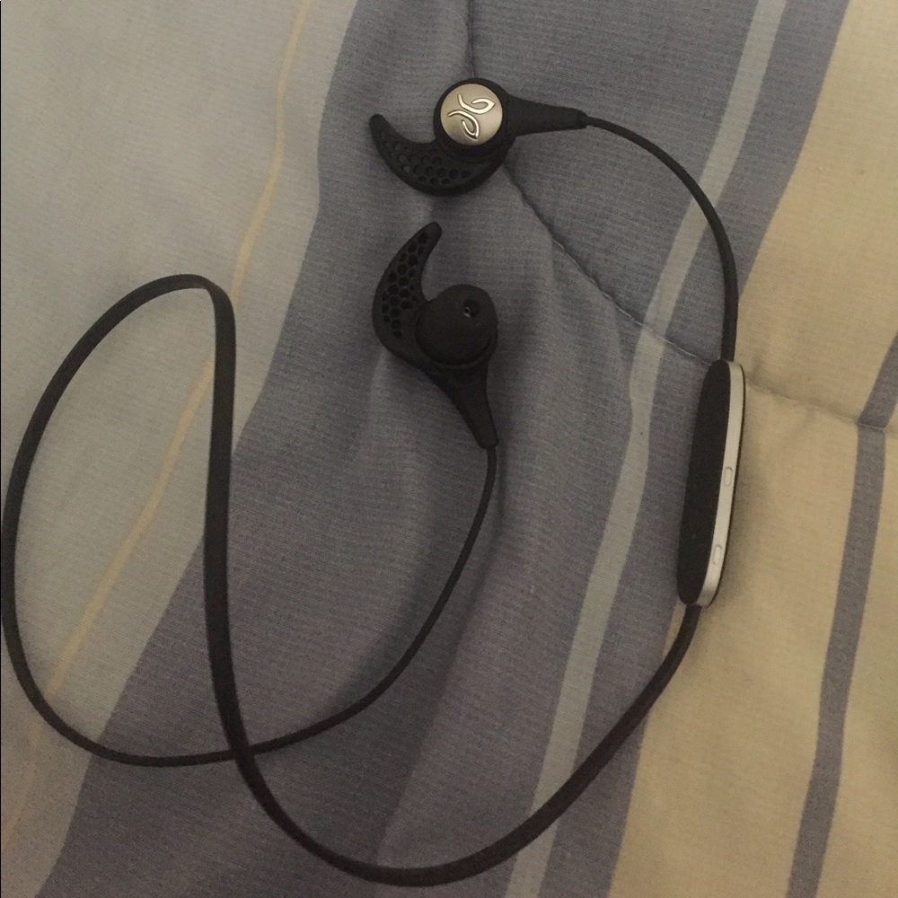 JayBird X3 Bluetooth Wireless Earbuds. Brand NEW.