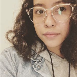 Meet your Posher, Karla