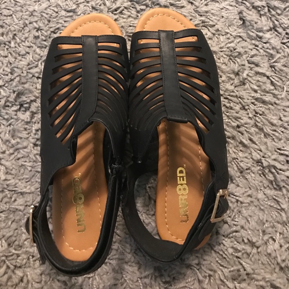 Strappy Sandals - Picture 2 of 3