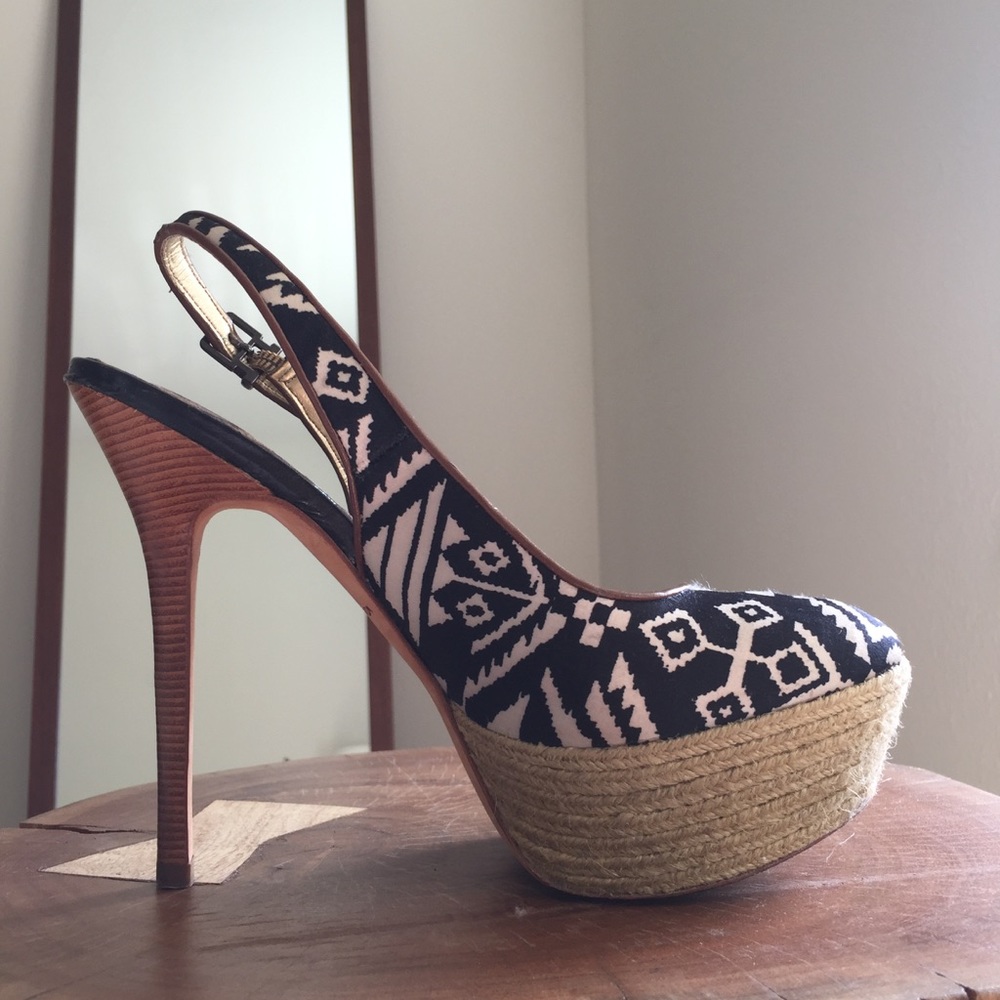 🌾 Sam Edelman Rare Boho Pattern Pumps