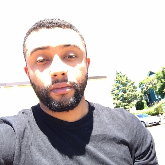 Meet your Posher, Daniel - Picture 1 of 1