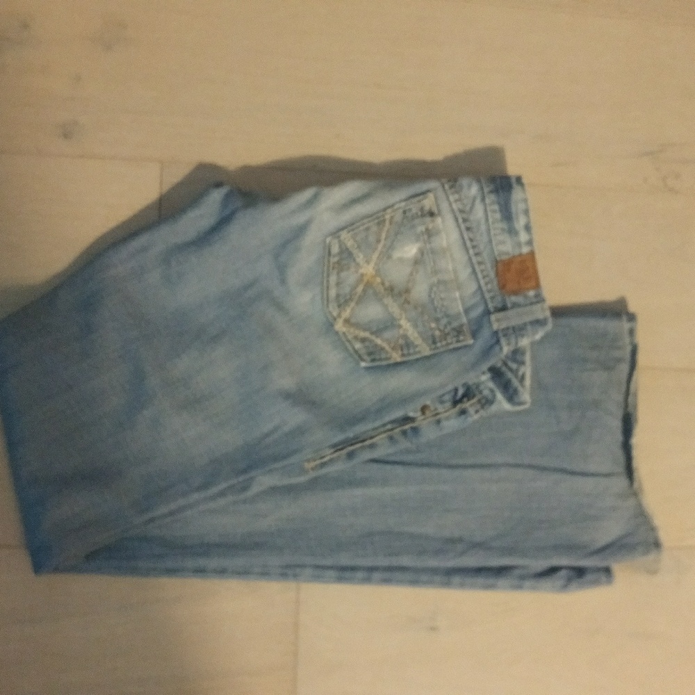 BKE jeans.PRICE DROP LIMITED TIME ON ALL STUFF