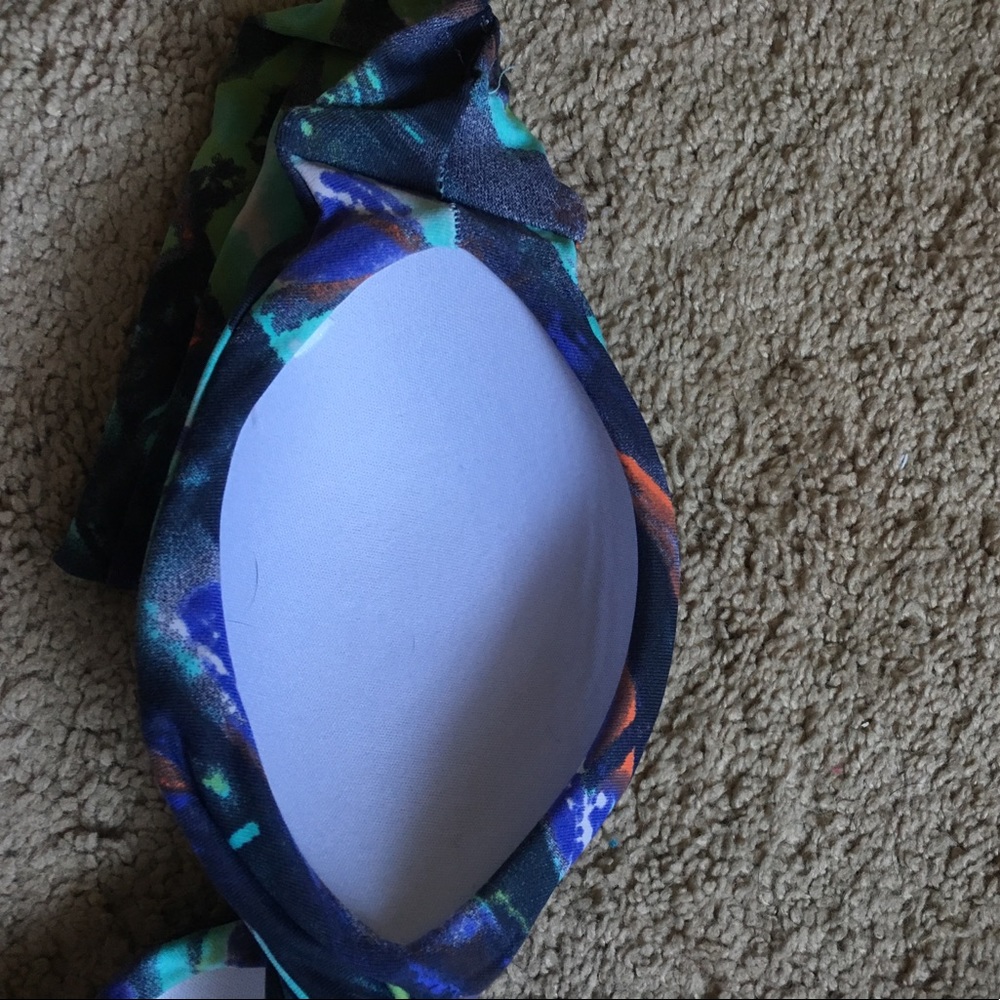 Strapless bathing suit top - Picture 2 of 3