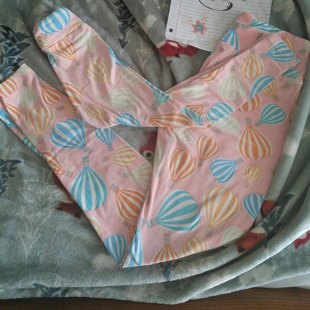 **sold** Lularoe mommy and me leggings set