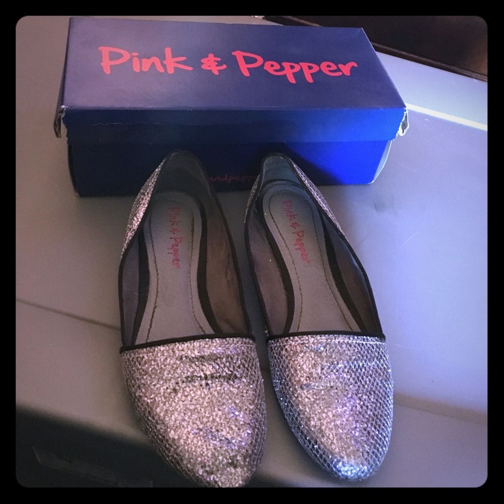 Silver shiny texture flats