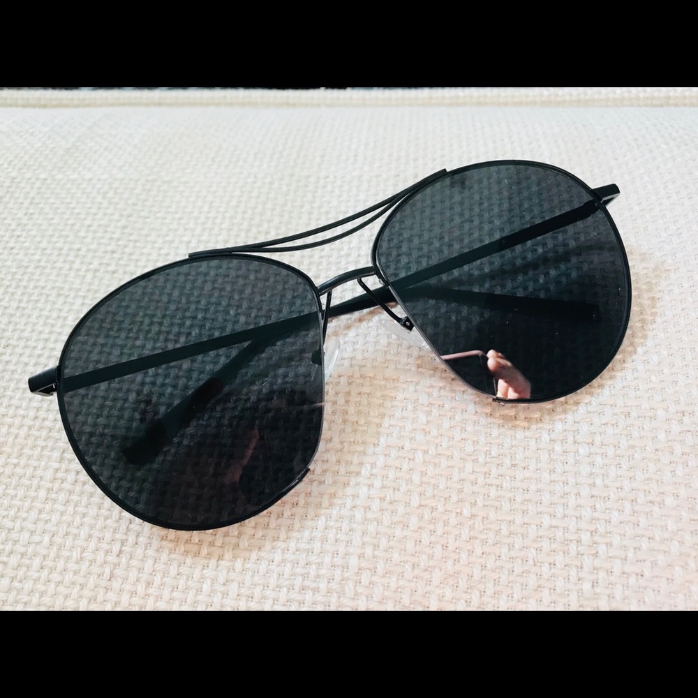 Brand NEW gorgeous sunglasses