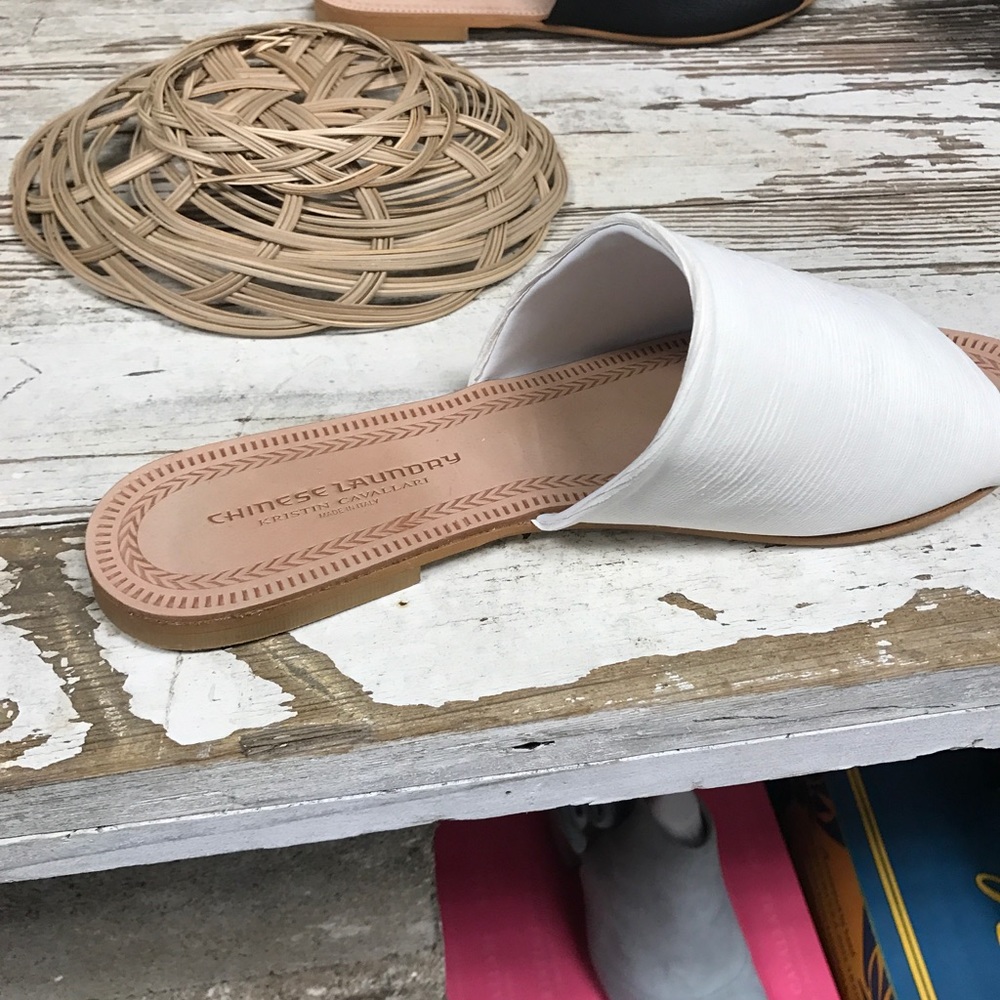 WHITE flat one band sandal in WHITE