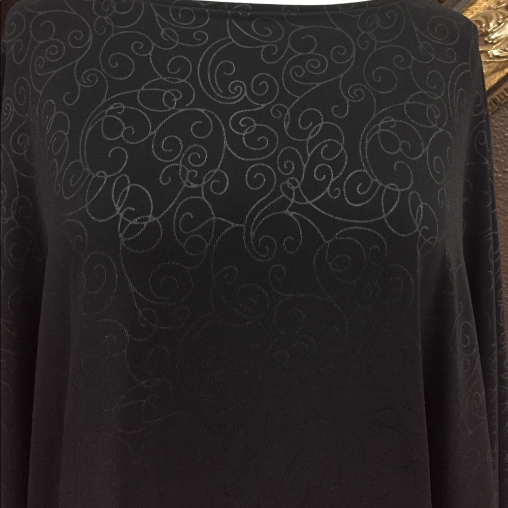 NINE WEST TOP - Picture 2 of 6