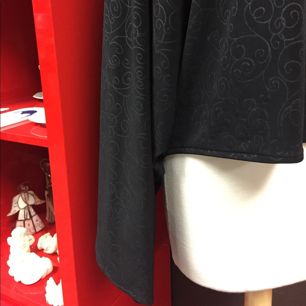 NINE WEST TOP - Picture 3 of 6