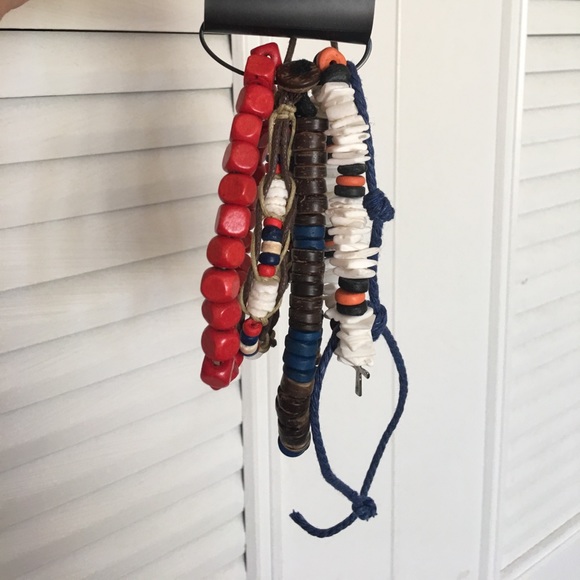 Red dress - Picture 2 of 2