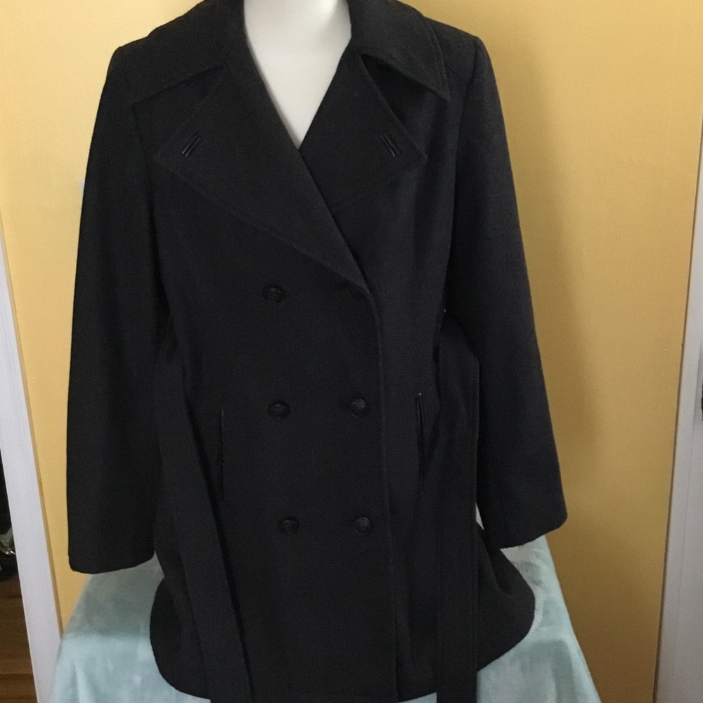 🍁Winter coat 🍁 - Picture 2 of 6
