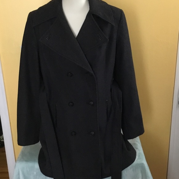 🍁Winter coat 🍁 - Picture 2 of 6