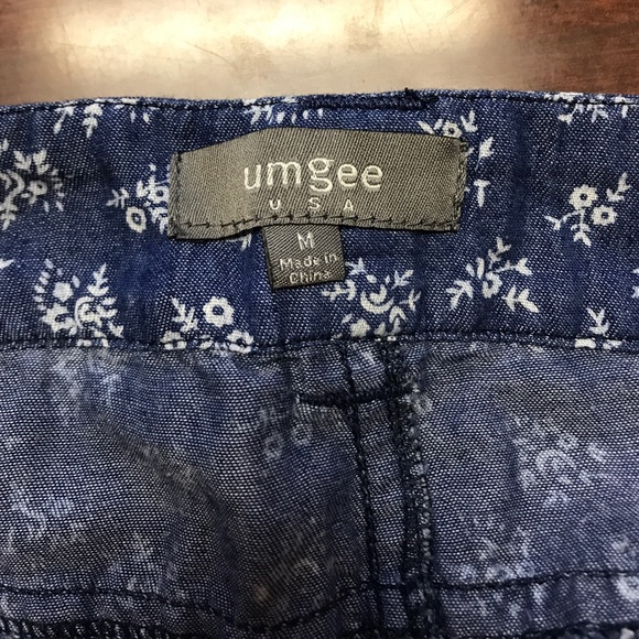!PRICE DROP!Umgee Blue Jean shorts with lace - Picture 3 of 3