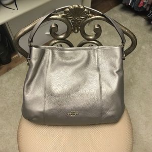 BRAND NEW Coach Pebble Leather Isabelle metallic.