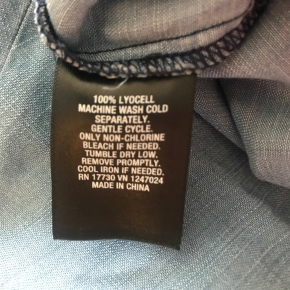 Mossimo Denim Romper 🎉 - Picture 6 of 6