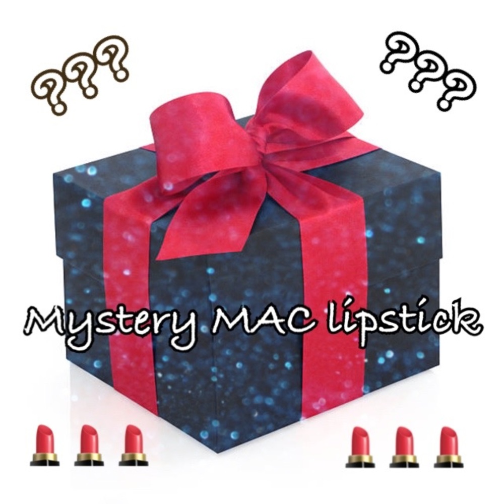 MYSTERY ❤️BRAND NEW❤️ MAC lipstick 💄💄💄