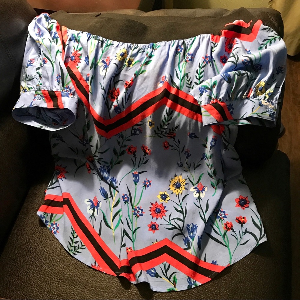 JUICY COUTURE OFF-SHOULDER TOP - Picture 3 of 7
