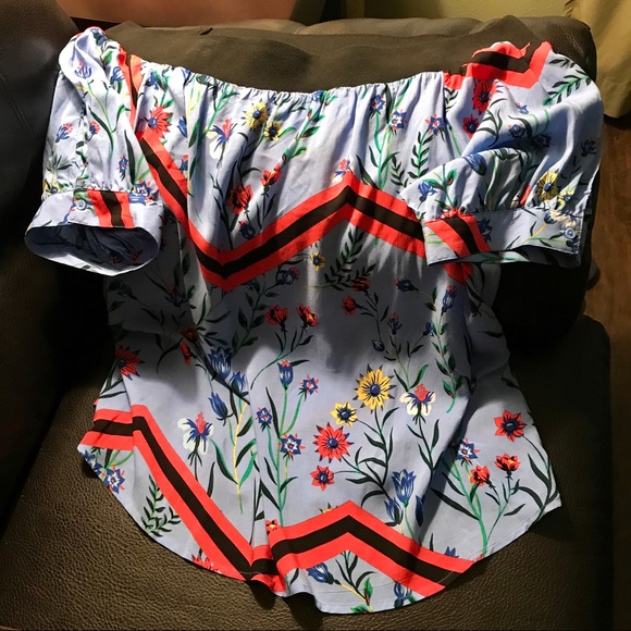 JUICY COUTURE OFF-SHOULDER TOP - Picture 3 of 7