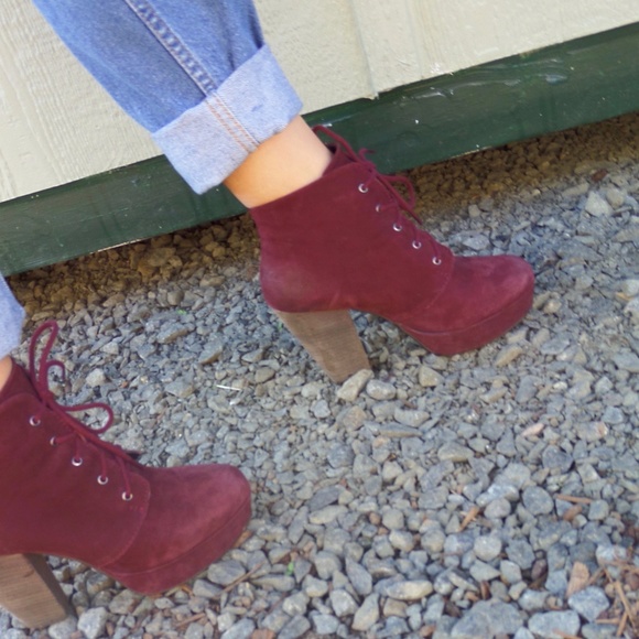 Final Price Steve Madden Maroon Lace up Booties - Picture 5 of 5