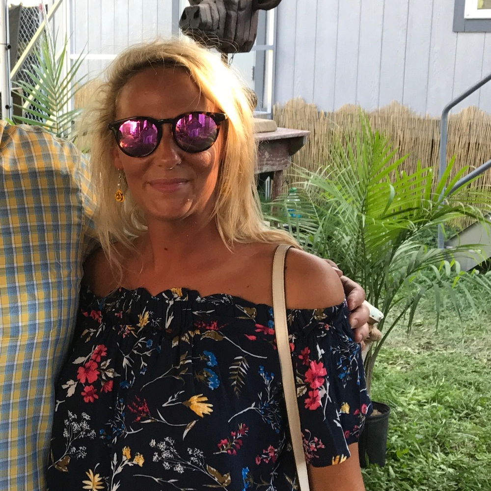 Meet your Posher, Sophia