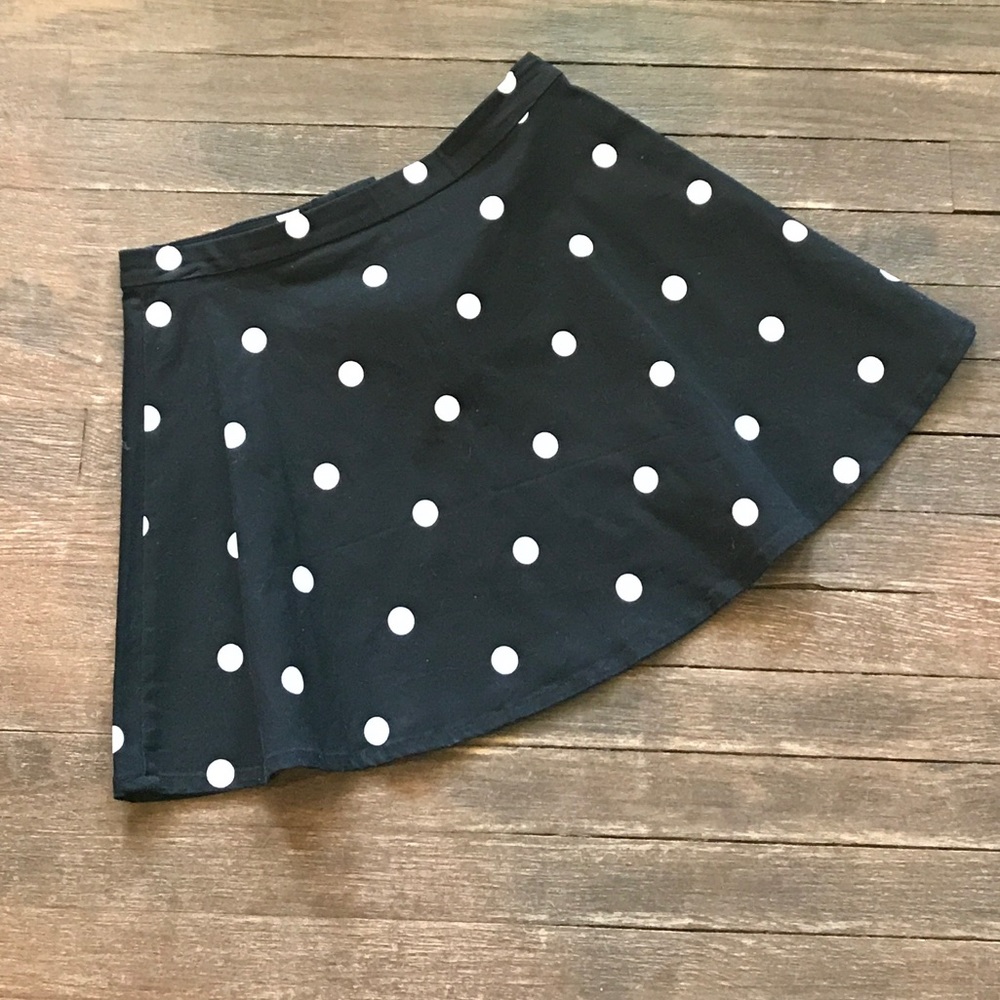 H&M black polka dot skirt size 8