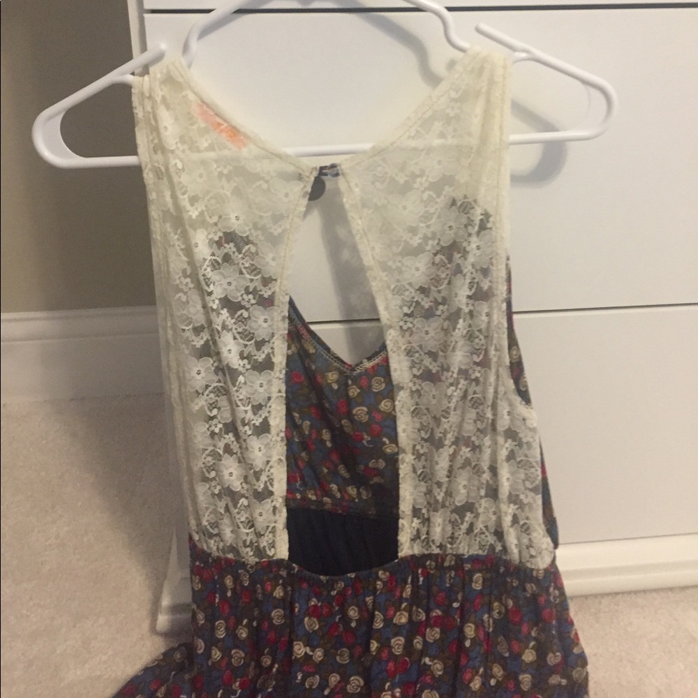 Rose Dress - Picture 2 of 4