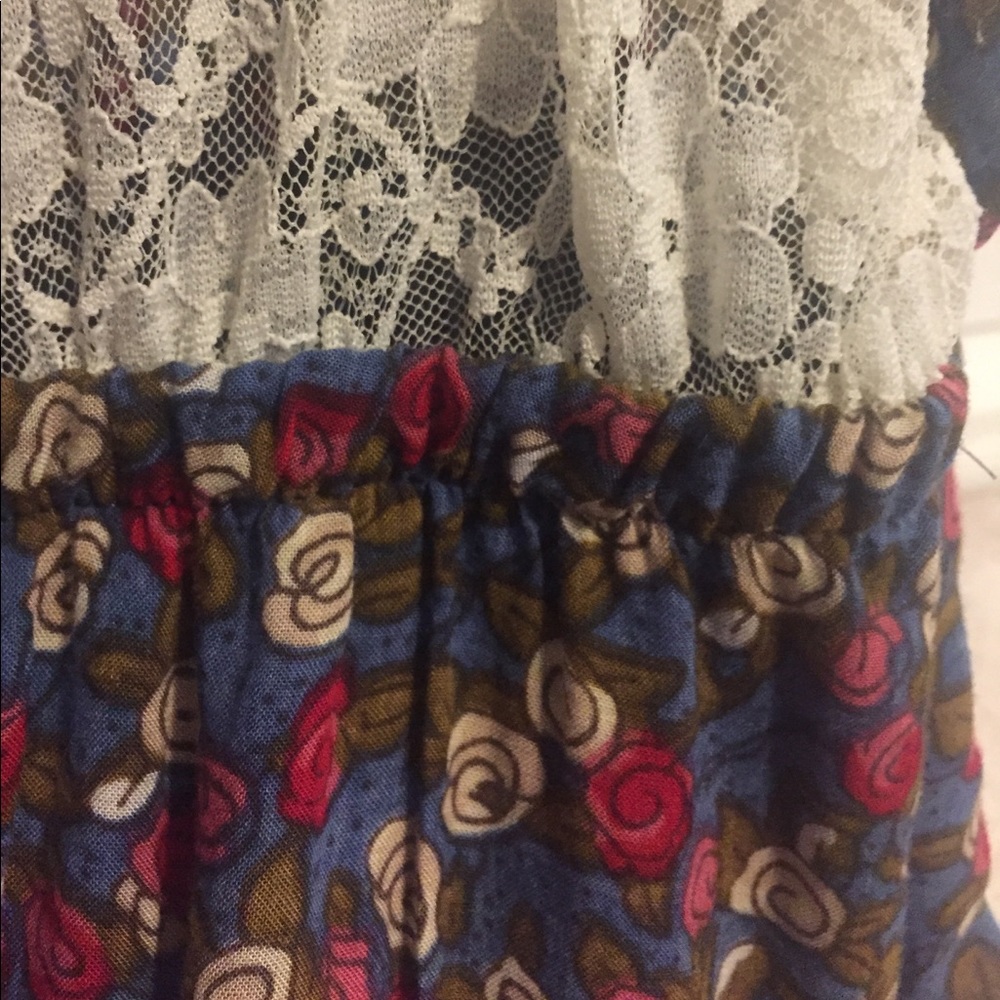 Rose Dress - Picture 3 of 4