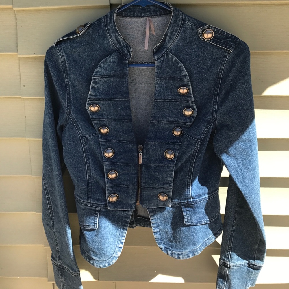 Denim jacket - Picture 4 of 8