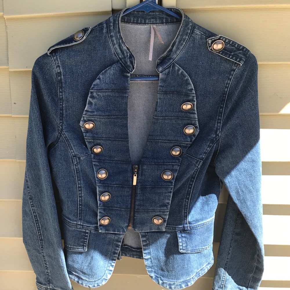 Denim jacket - Picture 7 of 8
