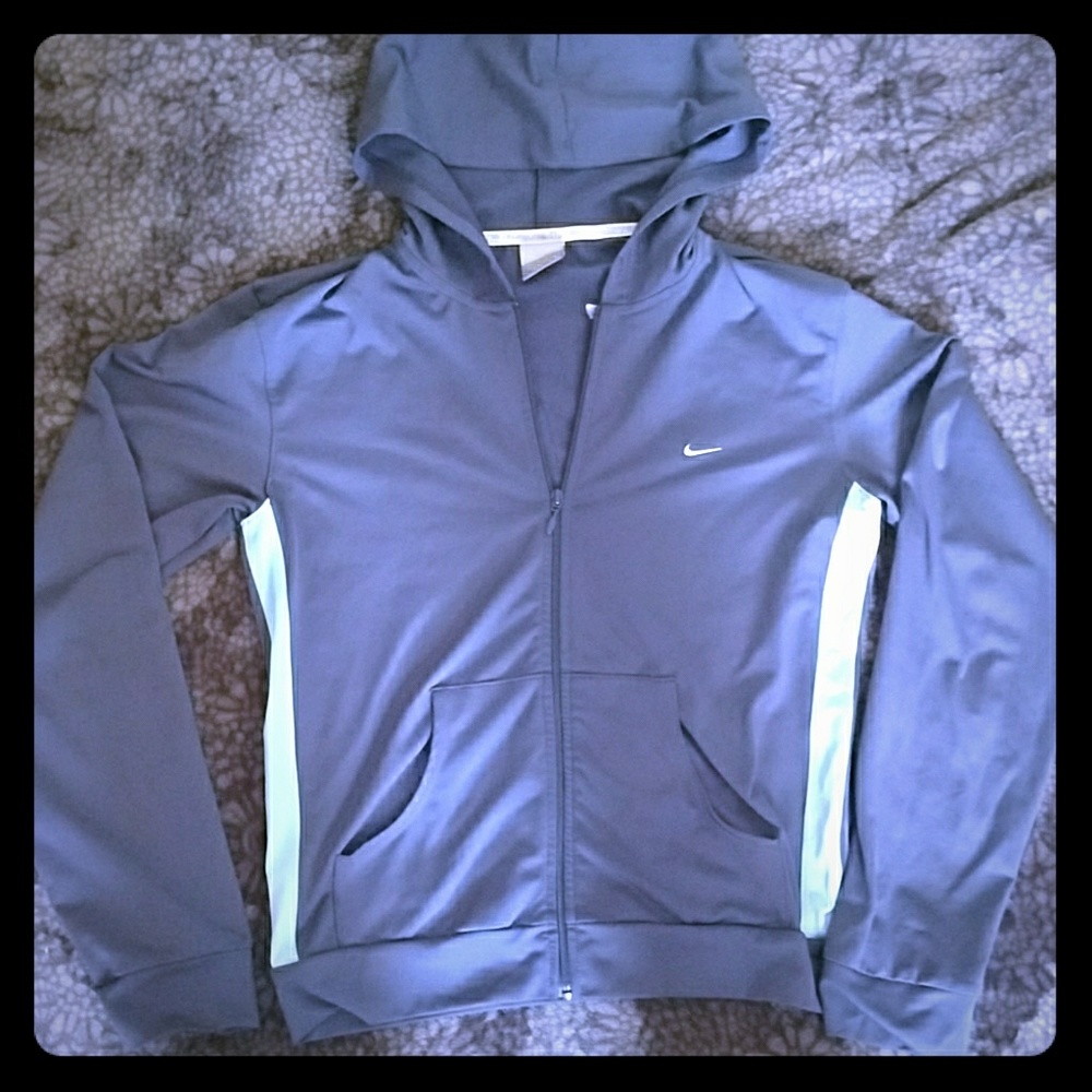 NIKE TRACK JACKET