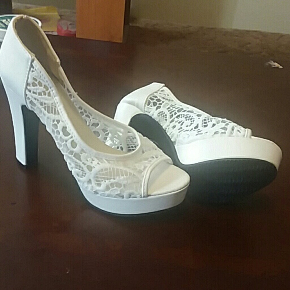 BNIB white lace open toe high heels.